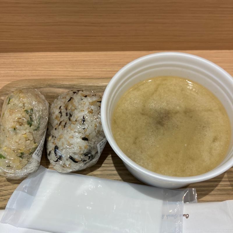 どんぐりたぬき、ちりめん山椒、豚汁(DONGURI(どんぐり)大通店)