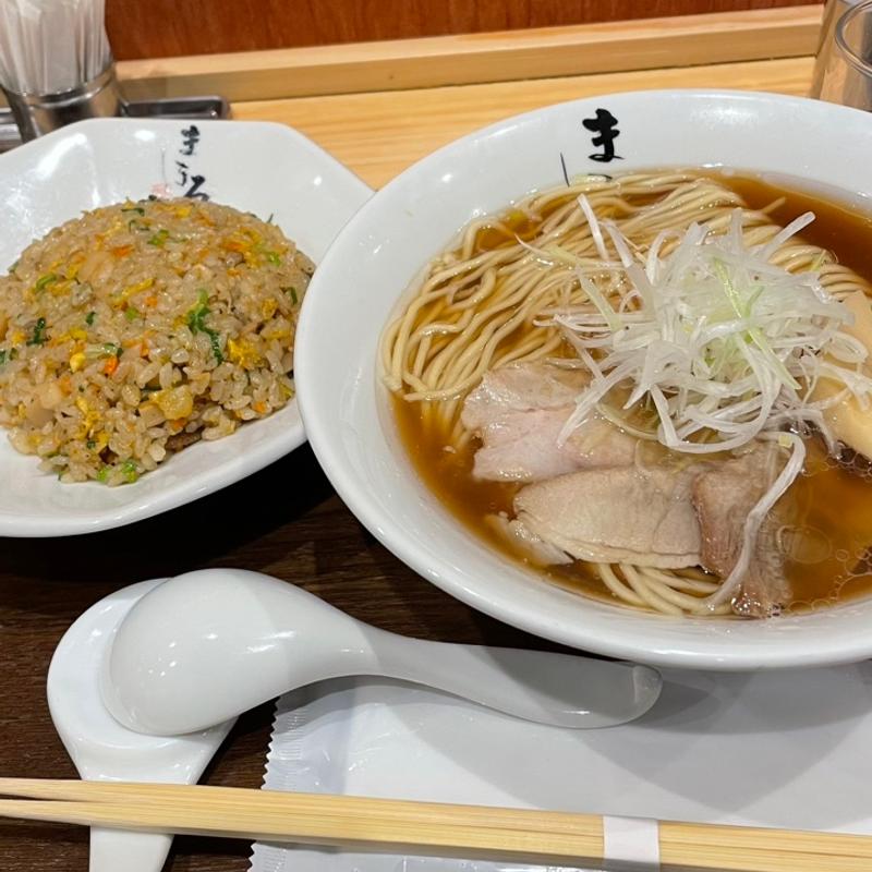 (中華そば　まほろば)