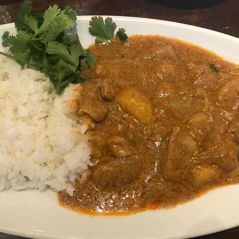 マッサマンカレー(ファンゴーダイニング)