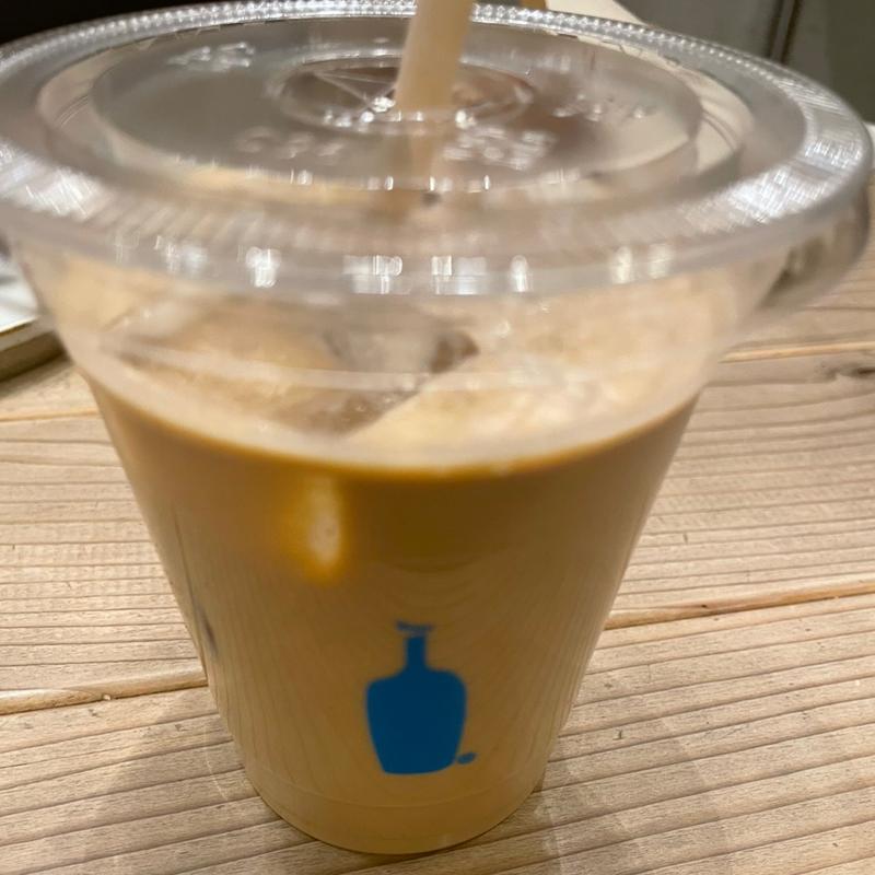 カフェラテ(ブルーボトルコーヒー 中目黒カフェ)