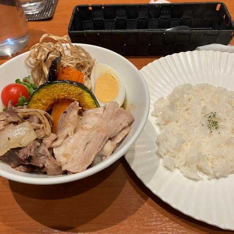 塩だれBBQビーフ&ポークの合い盛り(お江戸スープカレーちゃはや庵)