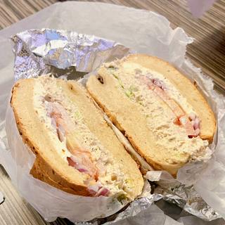 Chikin Salada Bagel Sandwich(ベストベーグル)