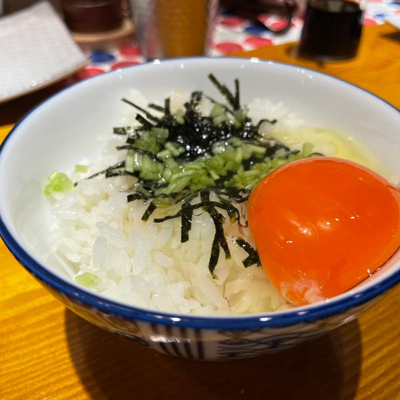 燻製醤油のTKG(瀬戸内ラーメン めで鯛)