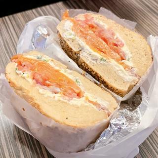 Smoked Salmon Bagel Sandwich(ベストベーグル)
