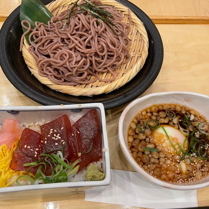 漬けまぐろ重と五穀つけ麺セット(一汁五穀 広島店 （いっとごこく）)