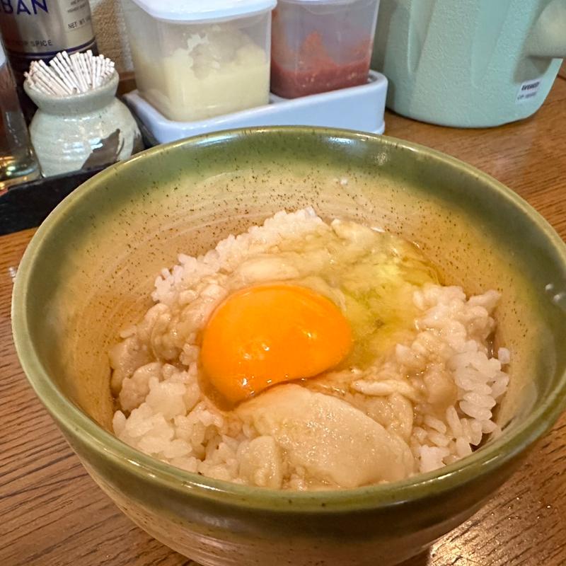 背脂卵かけごはん(自家製手もみ麺ラーメン赤松)