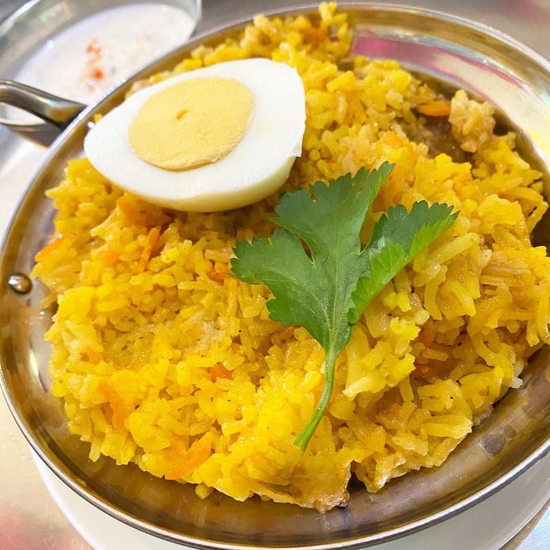 チキンビリヤニ(インドのライオン)