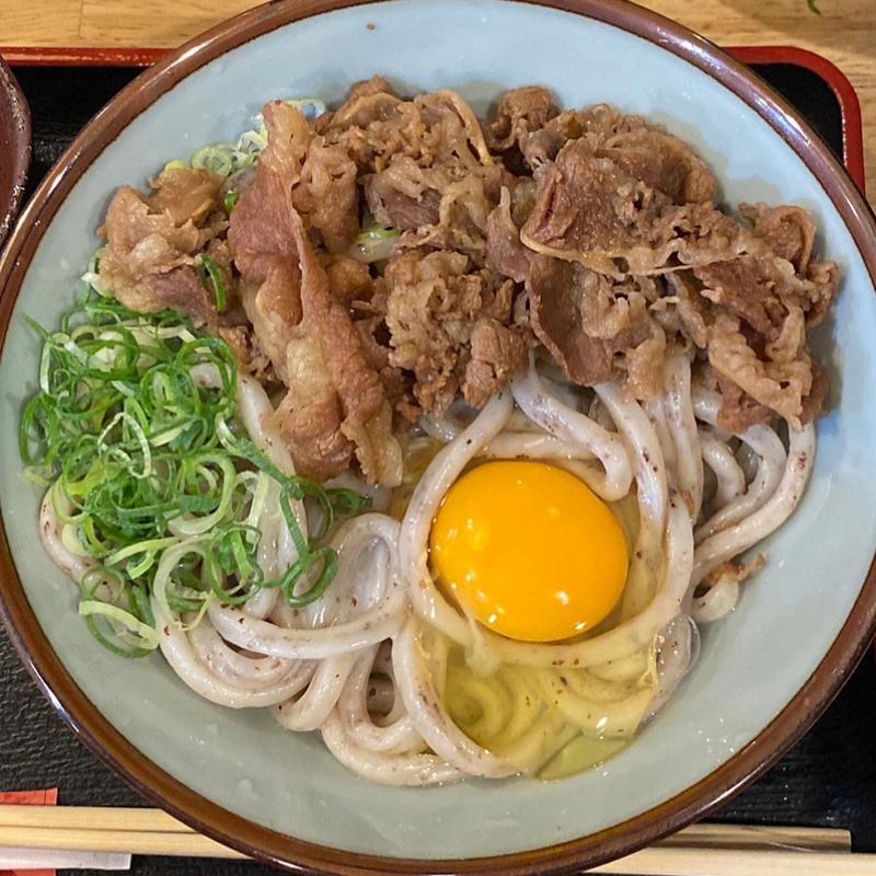 釜玉 肉(うどん 讃く)