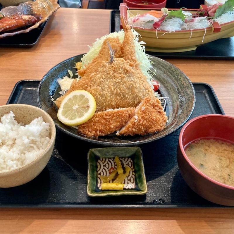 ミックスフライ定食(田舎レストランじんべえ)