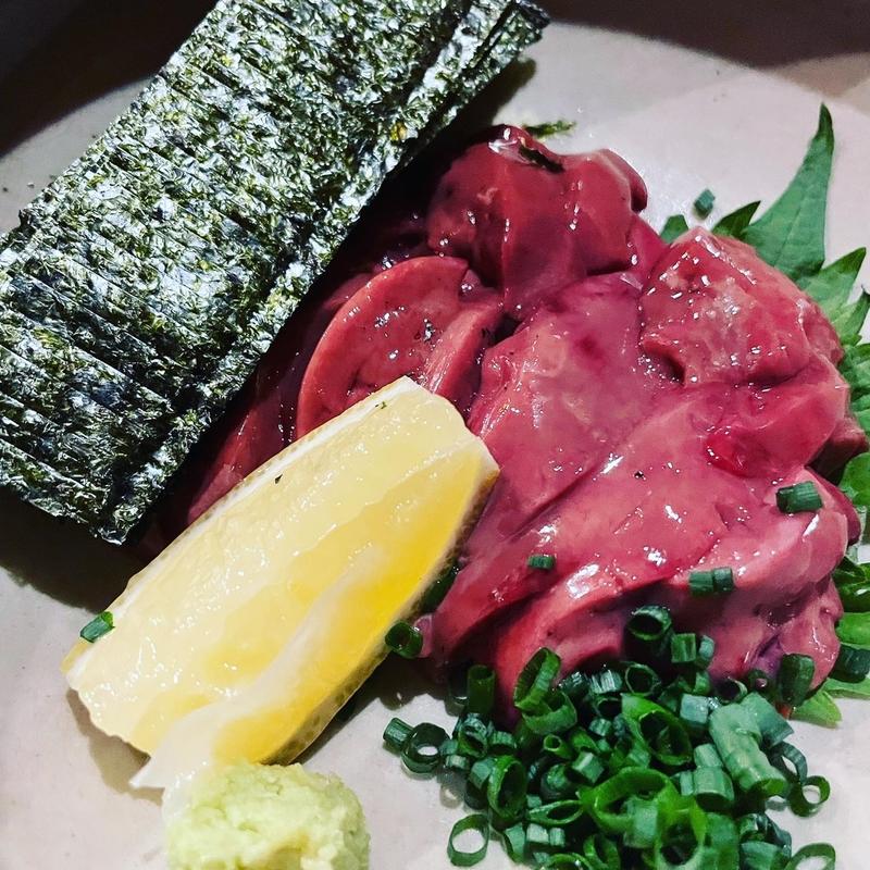 肝刺し(やきとり谷)