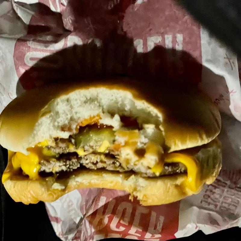 ダブルチーズバーガー(マクドナルド 五泉店 )