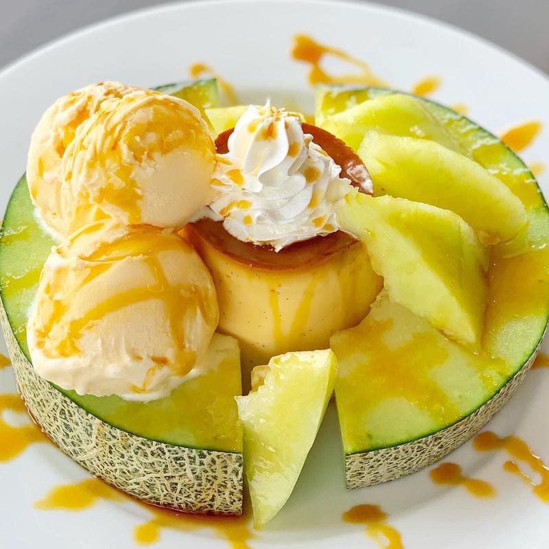 メロンプリンアラモード(マーロウ 三軒茶屋店)