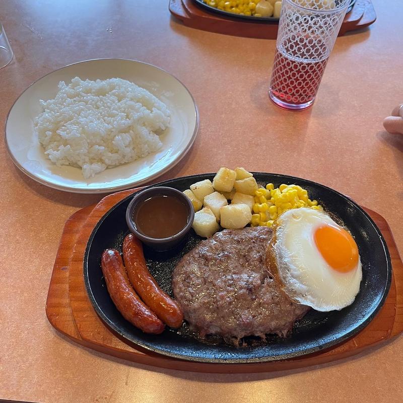 チョリソーとハンバーグの盛合せ(サイゼリヤ 春日井松本店 )