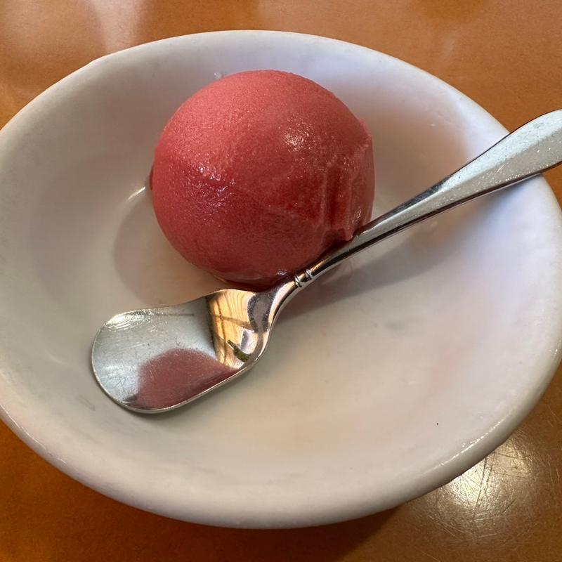ブラッドオレンジのソルベ(Trattoria da giacomo)