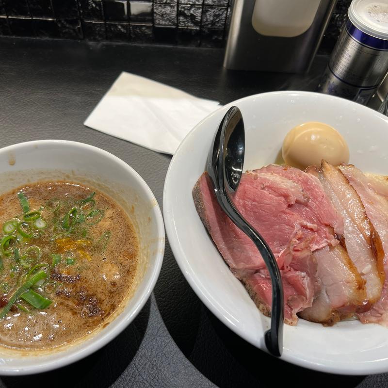 濃厚豚骨魚介つけ麺(百合の咲く場所)