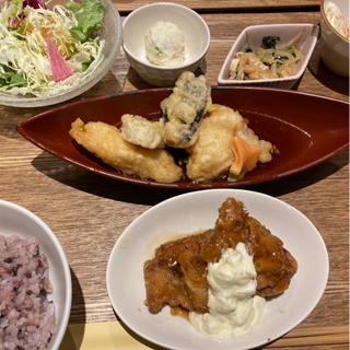 (梅田 阪急三番街 リバーカフェ)