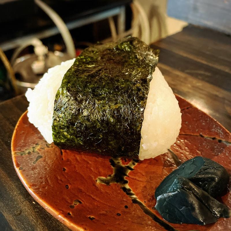 ガチンコおにぎり（サケ）(大衆酒場 金魚 )