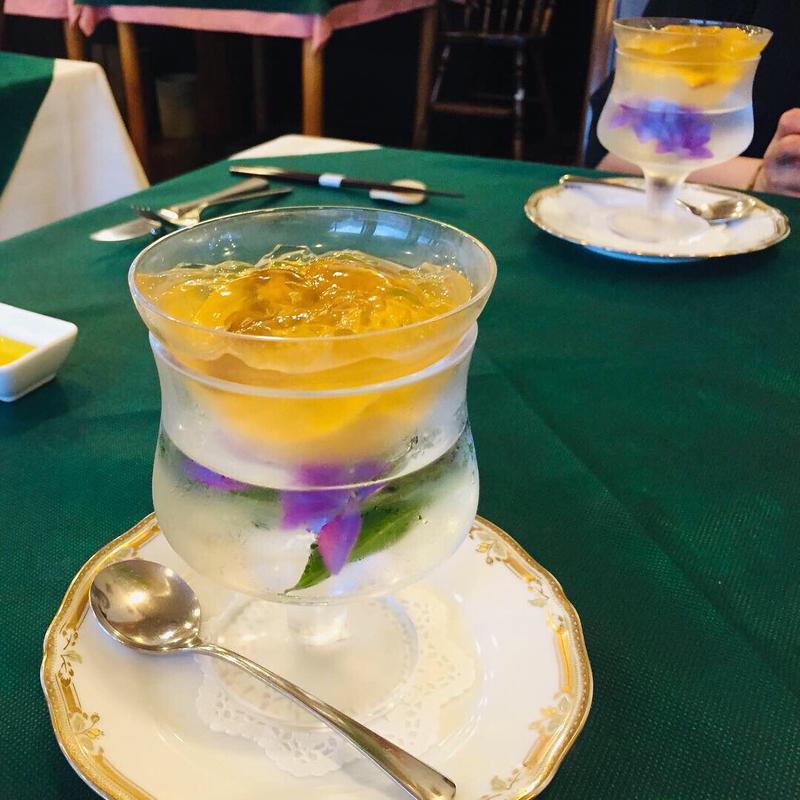 冠地鶏のブイヨンのジュレのせ人参ムース(レストラン 洋灯舎 （ランプシャ）)