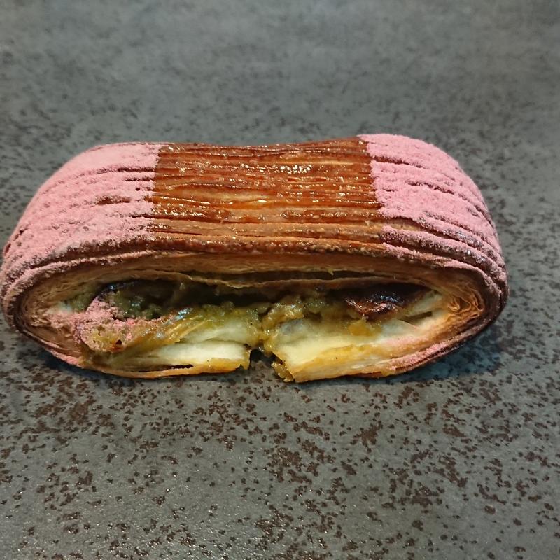 パンスイス フランボワーズ ピスタチオ(MONT-NOM)