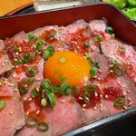 ローストビーフ丼(宮崎料理 万作 渋谷ヒカリエ店)
