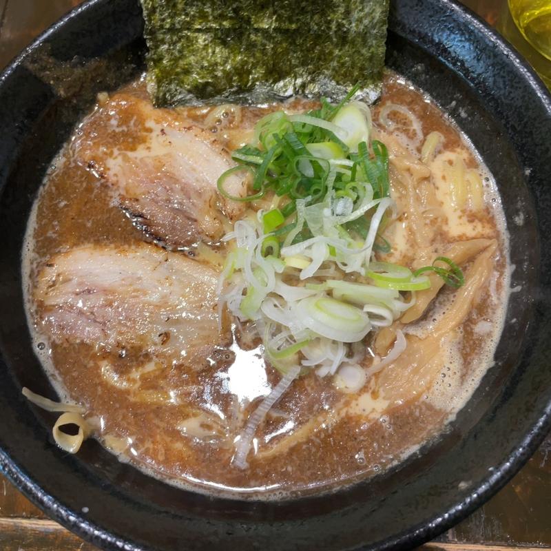 魚介白湯ラーメン(下町ら～めん)