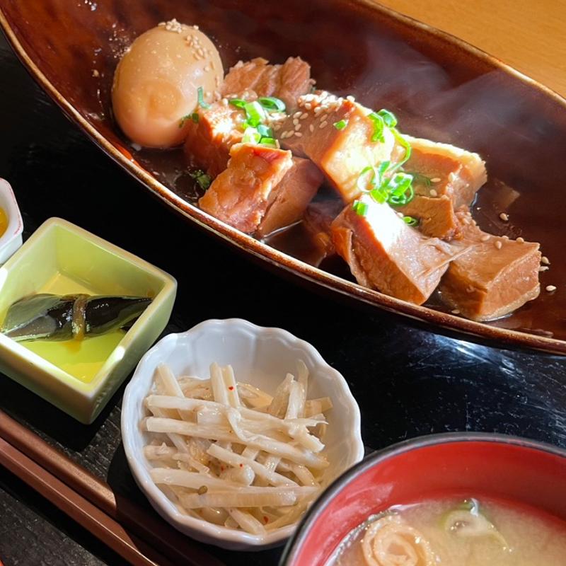 日替わり定食（豚角煮）(はなかご)