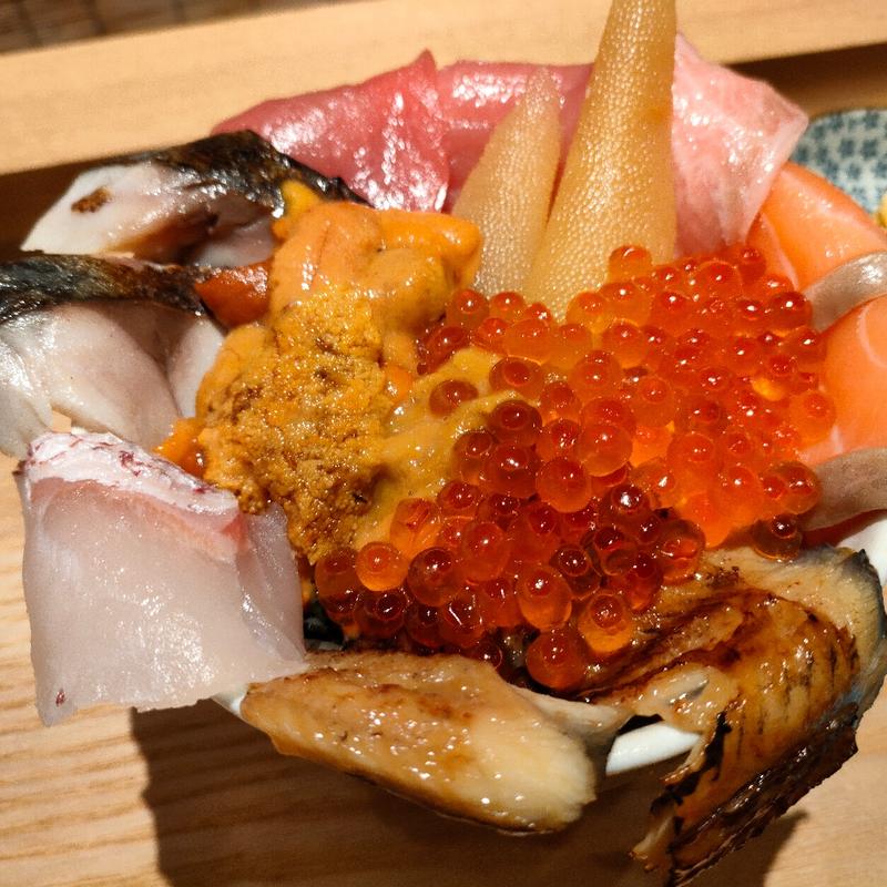 みこ丼大(立ち食い海鮮丼みこ食堂)