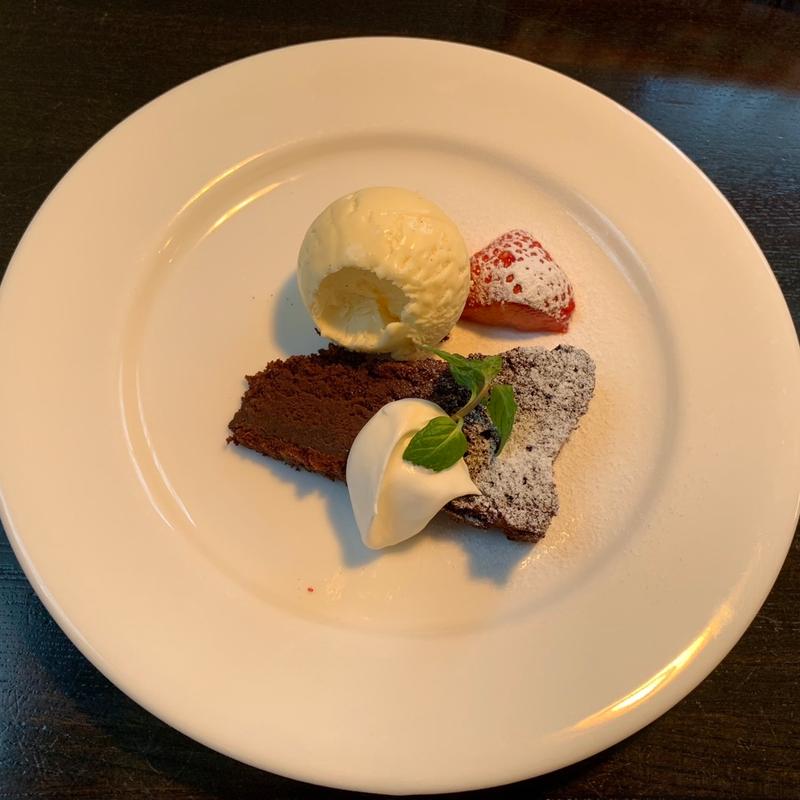 (ビストロ・ポトフ （Bistro Pot au feu）)