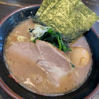 (横浜家系らーめん英 （ひで）)