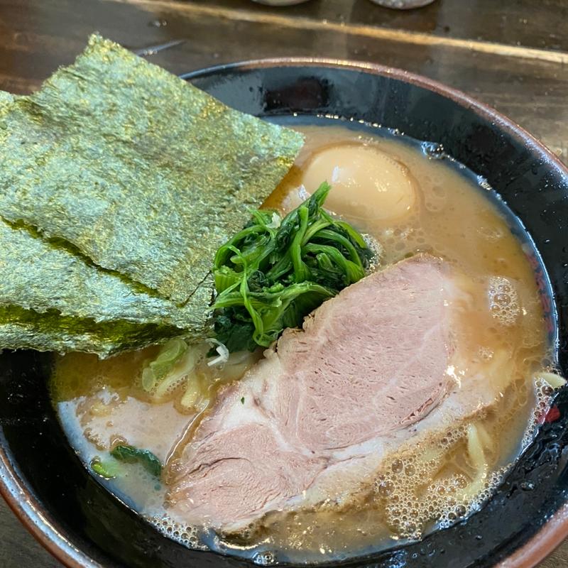 (横浜家系らーめん英 （ひで）)