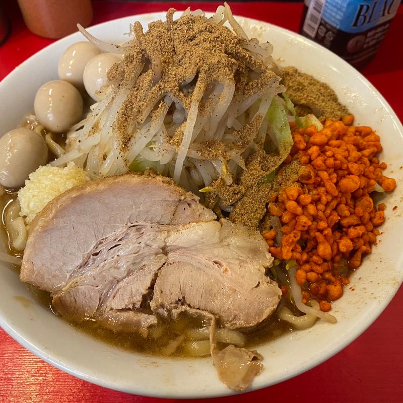 ラーメン(小)うずら+魚粉(ラーメン鷹の目 北千住店)