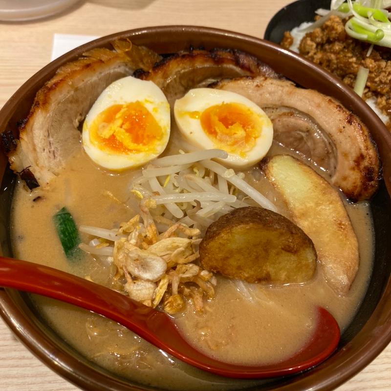 (麺場 田所商店 福井月見店)