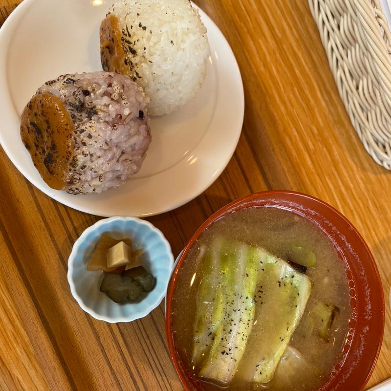 (みそカフェmisola)