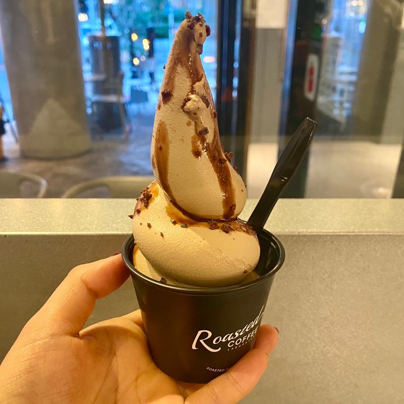 コーヒーソフト(Roasted COFFEE LABORATORY 渋谷神南店)