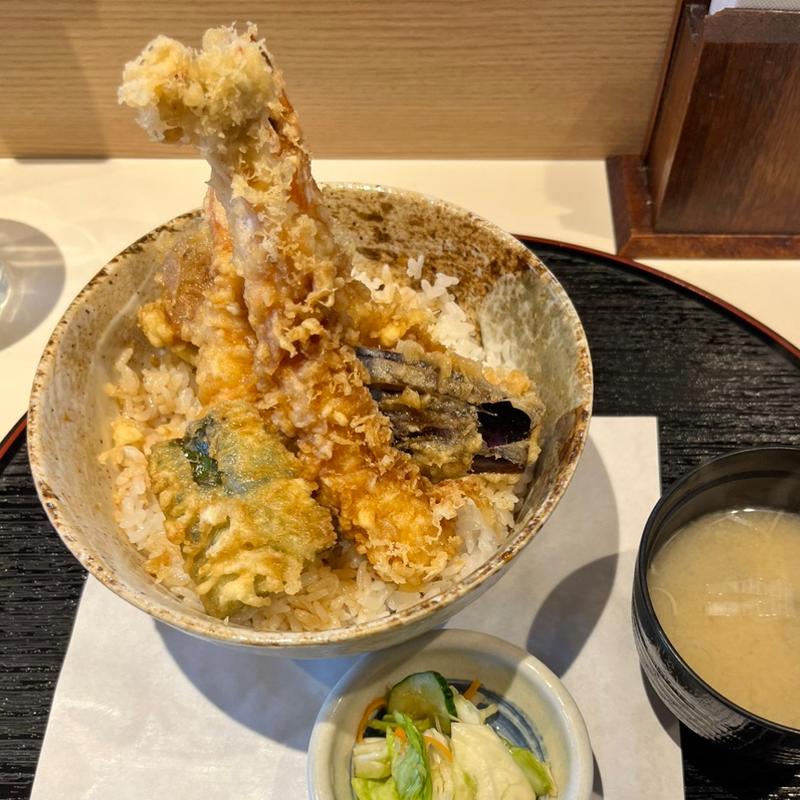 えび天丼(居酒屋天金 東支店)