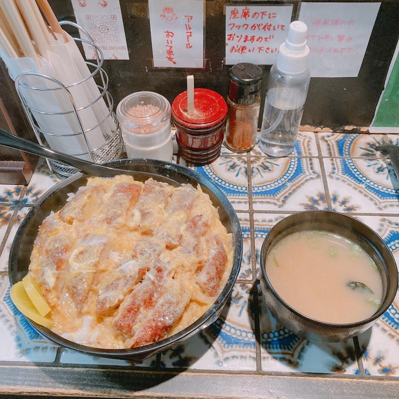 (とんかつ七兵衛 三宮店)