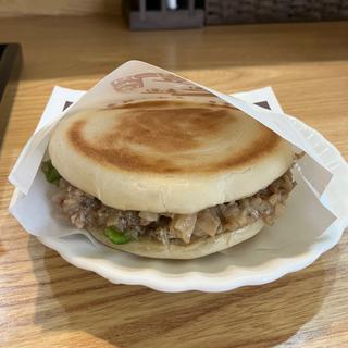 中華ハンバーガー(豐字号 ビャンビャン麺)