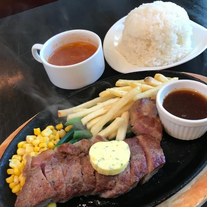 リブロースステーキ　180g(ビストロ・ワイン酒場 リヒト みなとみらい店)