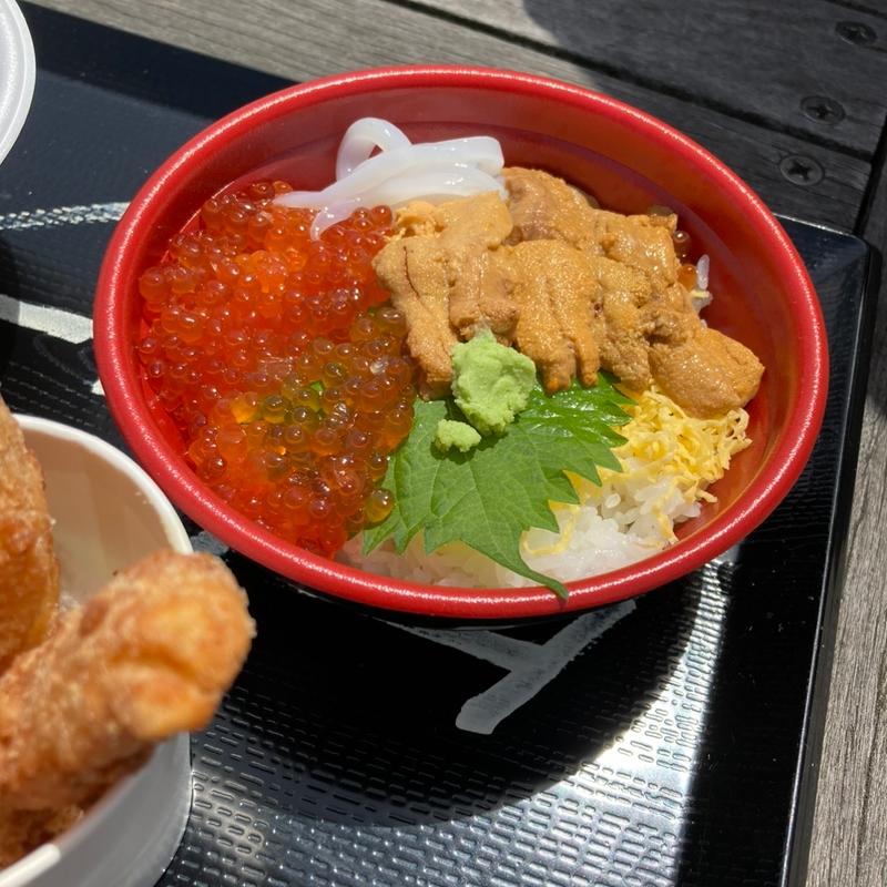 うにいくらトロ丼(唐戸市場)