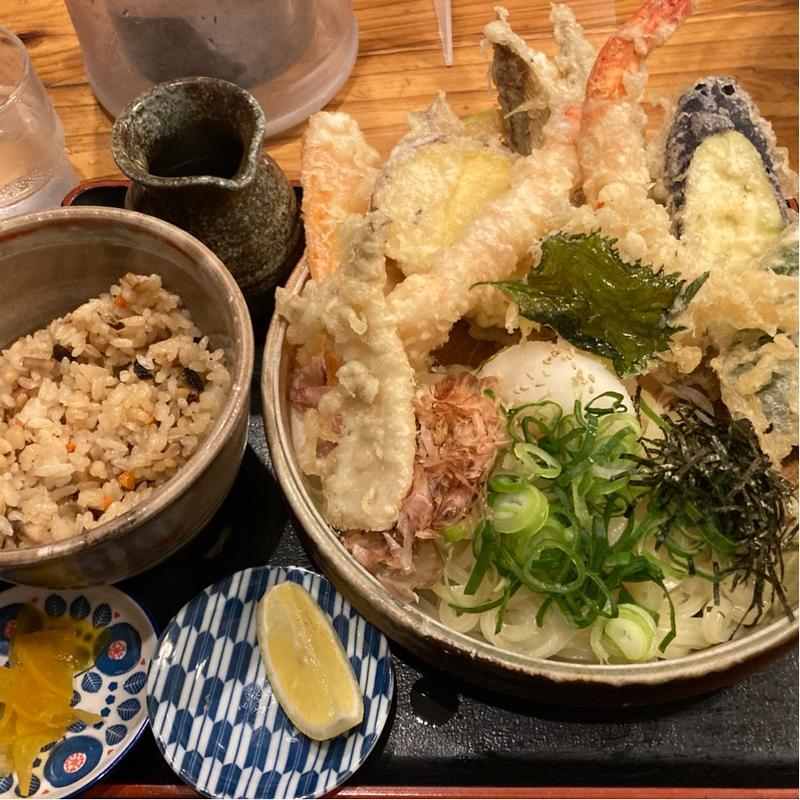 (うどん 和助 本店)