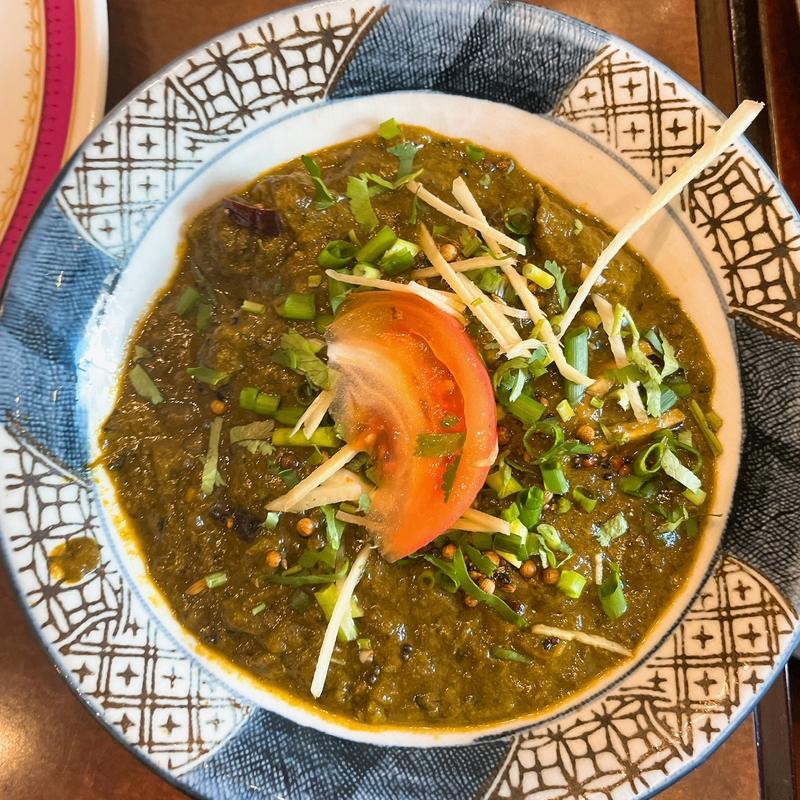 ニルギリカレー(ハリマ ケバブ ビリヤニ （Halima kebab biryani）)