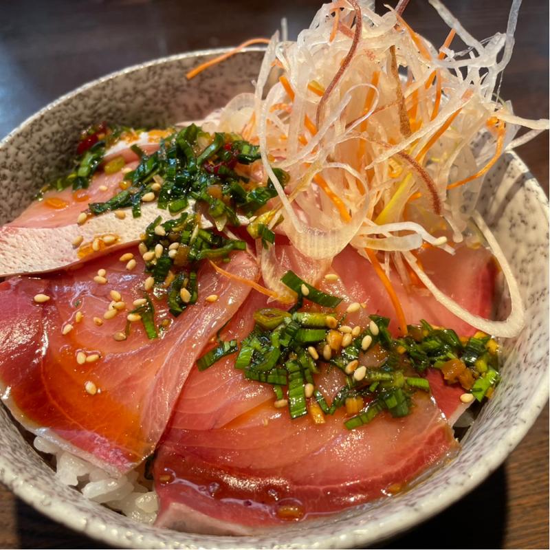 鰤丼(くいしん坊大将 日暮里店)