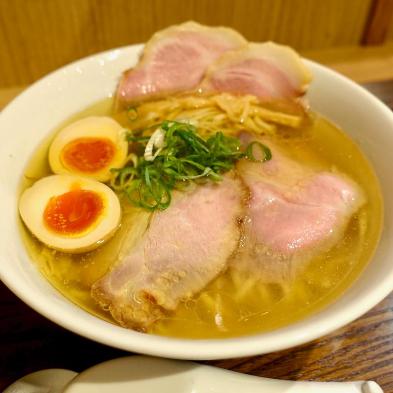 黄金の塩 特製(彩色ラーメン きんせい エキマルシェ大阪店)