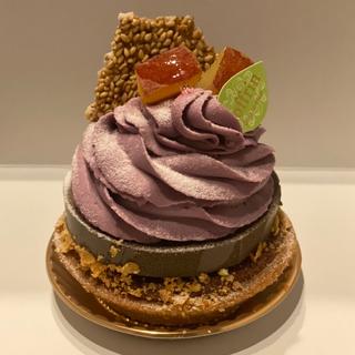 紫イモと黒ごまショコラのタルト(ジョフラン 松井山手店)
