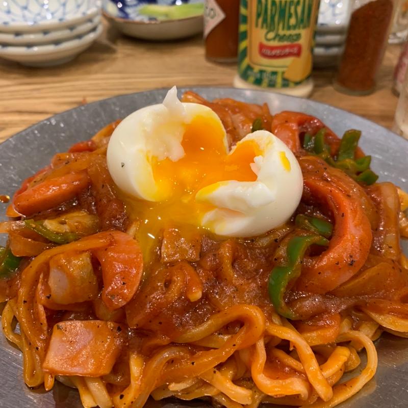 ナポリタン(もつ焼き まる八)