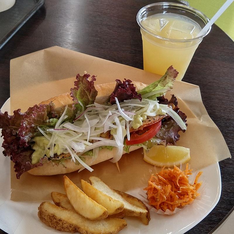 さばサンドセット(海カフェ たねさし )