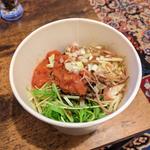 汁なし坦々麺 白ごま(汁なし担担麺 ピリリ)