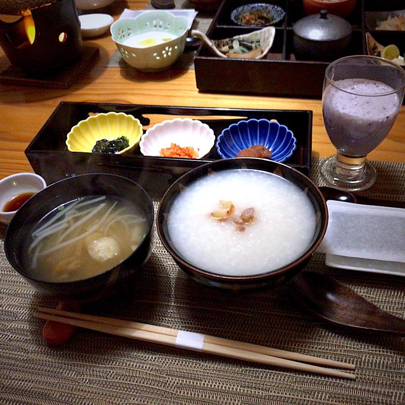比内地鶏のお粥(白神矢立 湯源郷の宿 日景温泉)
