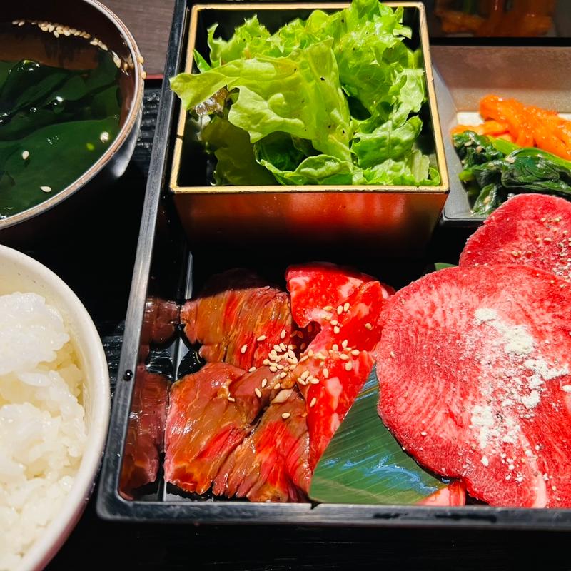 キングコング定食(焼肉・ジンギスカン きんぐこんぐ)