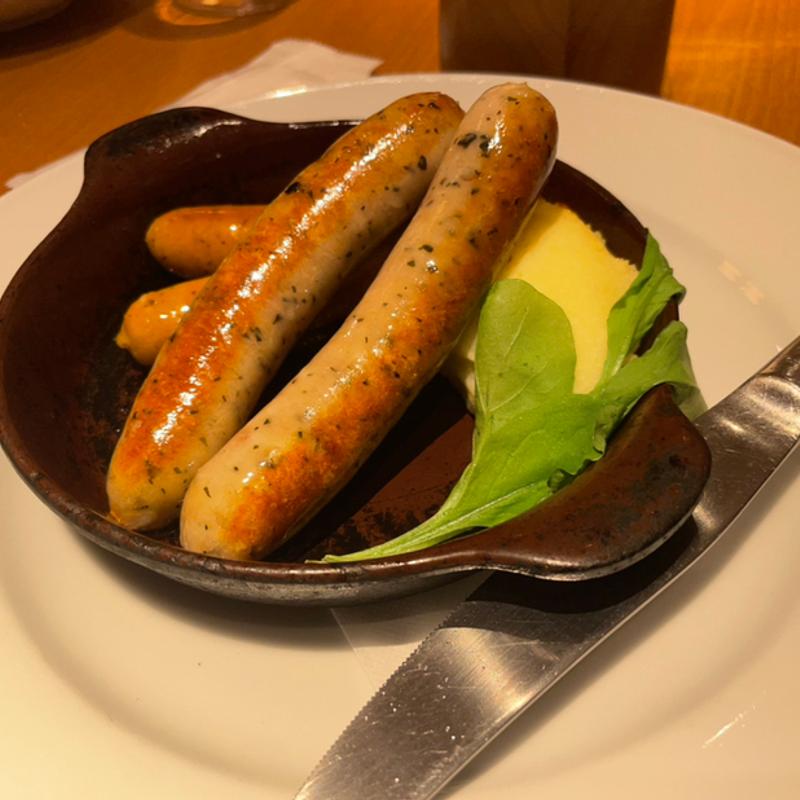 ソーセージ2種とマッシュポテト(イタリア料理カプリチョーザ渋谷本店)